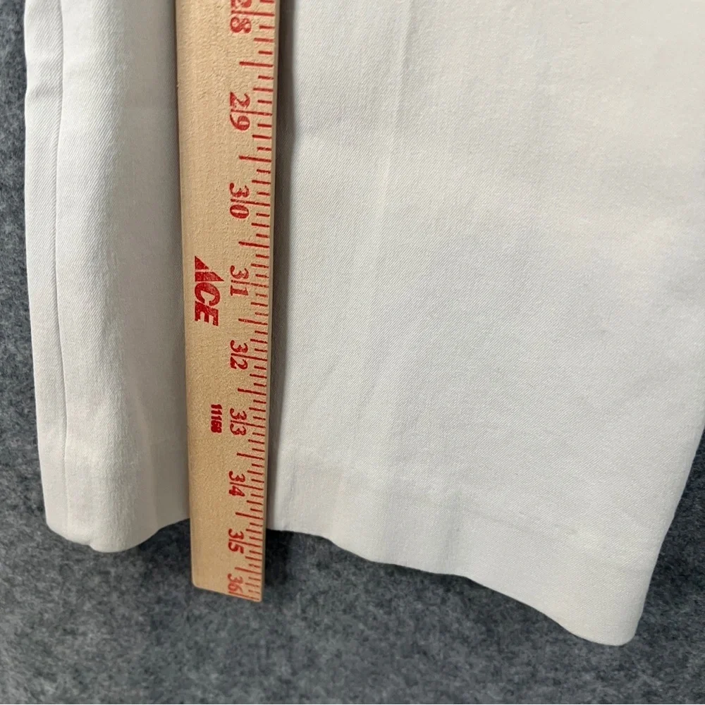 SPANX On the Go Kick Flare Pull On Pants in Classic White Size Medium